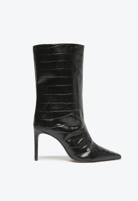 Bota Mary Salto Fino Cano Médio Preta